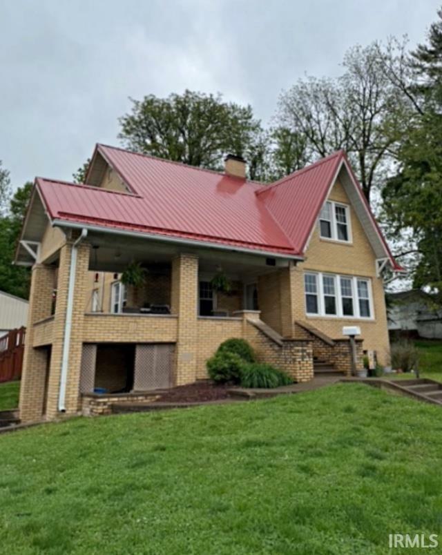 Property Photo: 110 W Elnora Street IN 47562