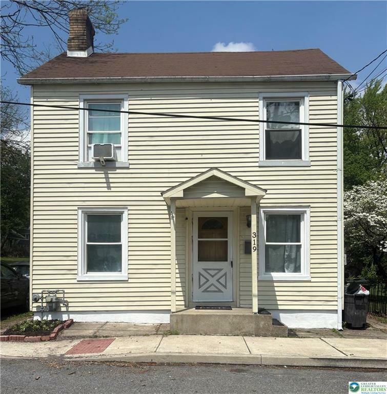 319 Green Street  Bath Borough PA 18014 photo