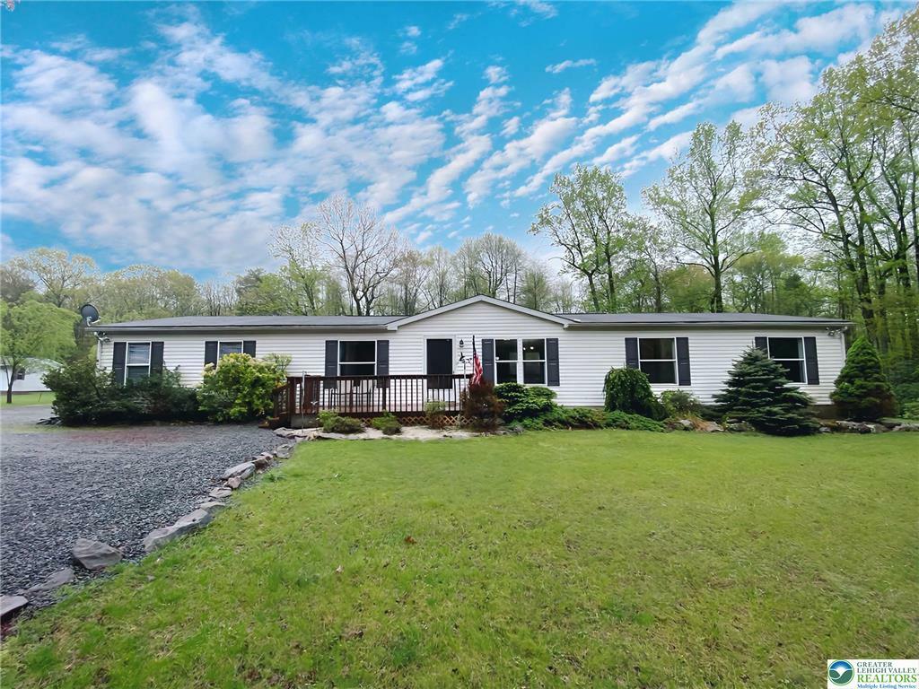 Property Photo: 29 Hollyberry Lane PA 18229