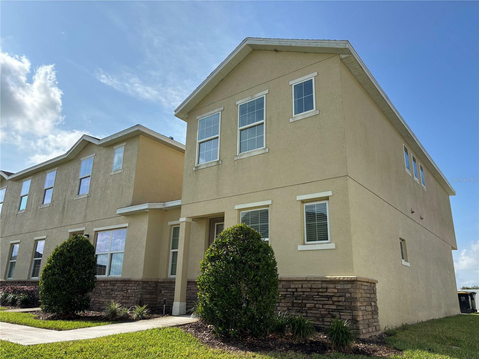 Property Photo: 193 Holly Village Drive FL 33837