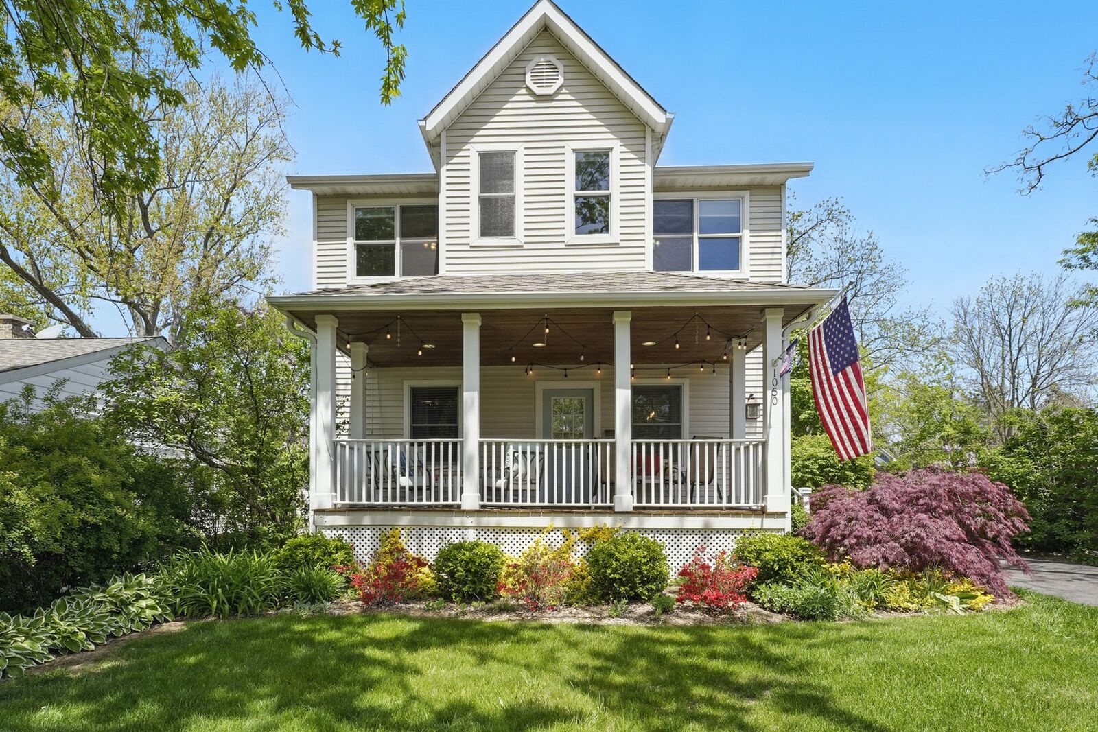 Property Photo:  1050 Somerset Avenue  IL 60015 