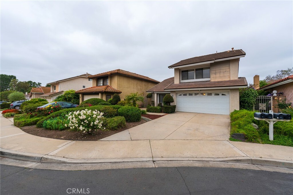 Property Photo: 27 Lucero E CA 92620