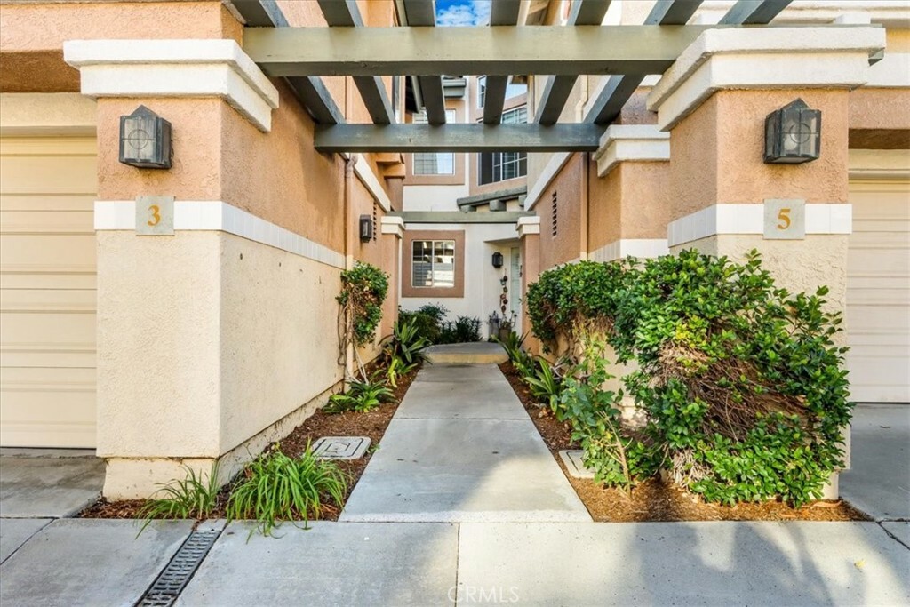Property Photo: 3 Cambria CA 92692