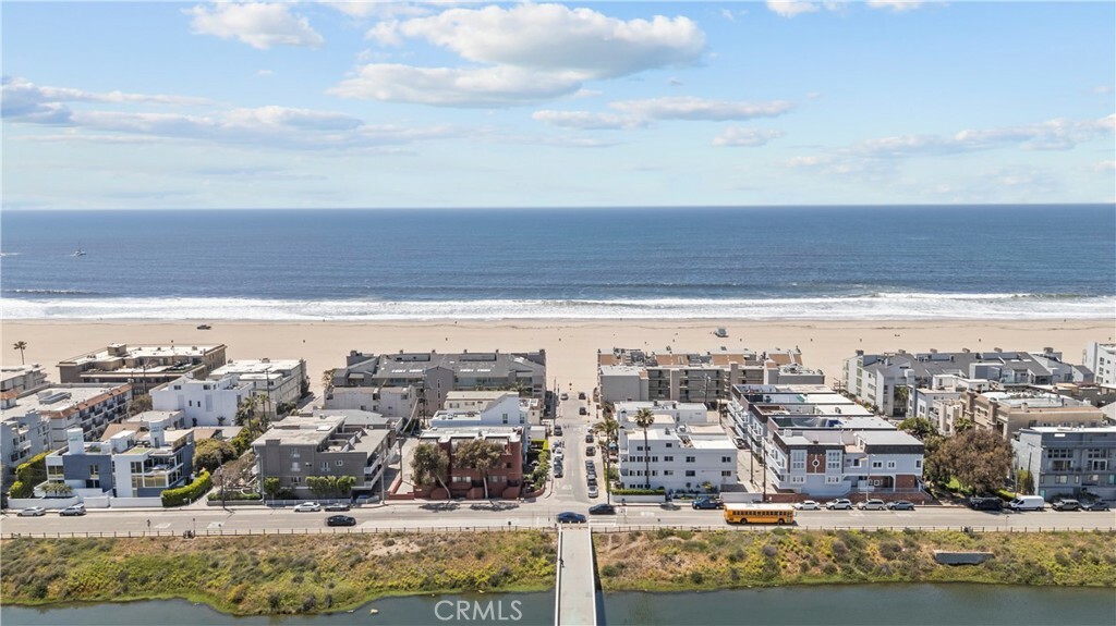 13 Lighthouse Street 13 &Amp 15  Marina Del Rey CA 90292 photo