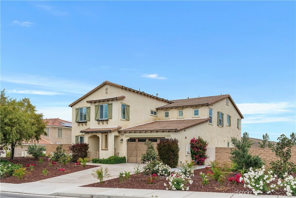 Property Photo: 41200 Saint Croix CA 92591