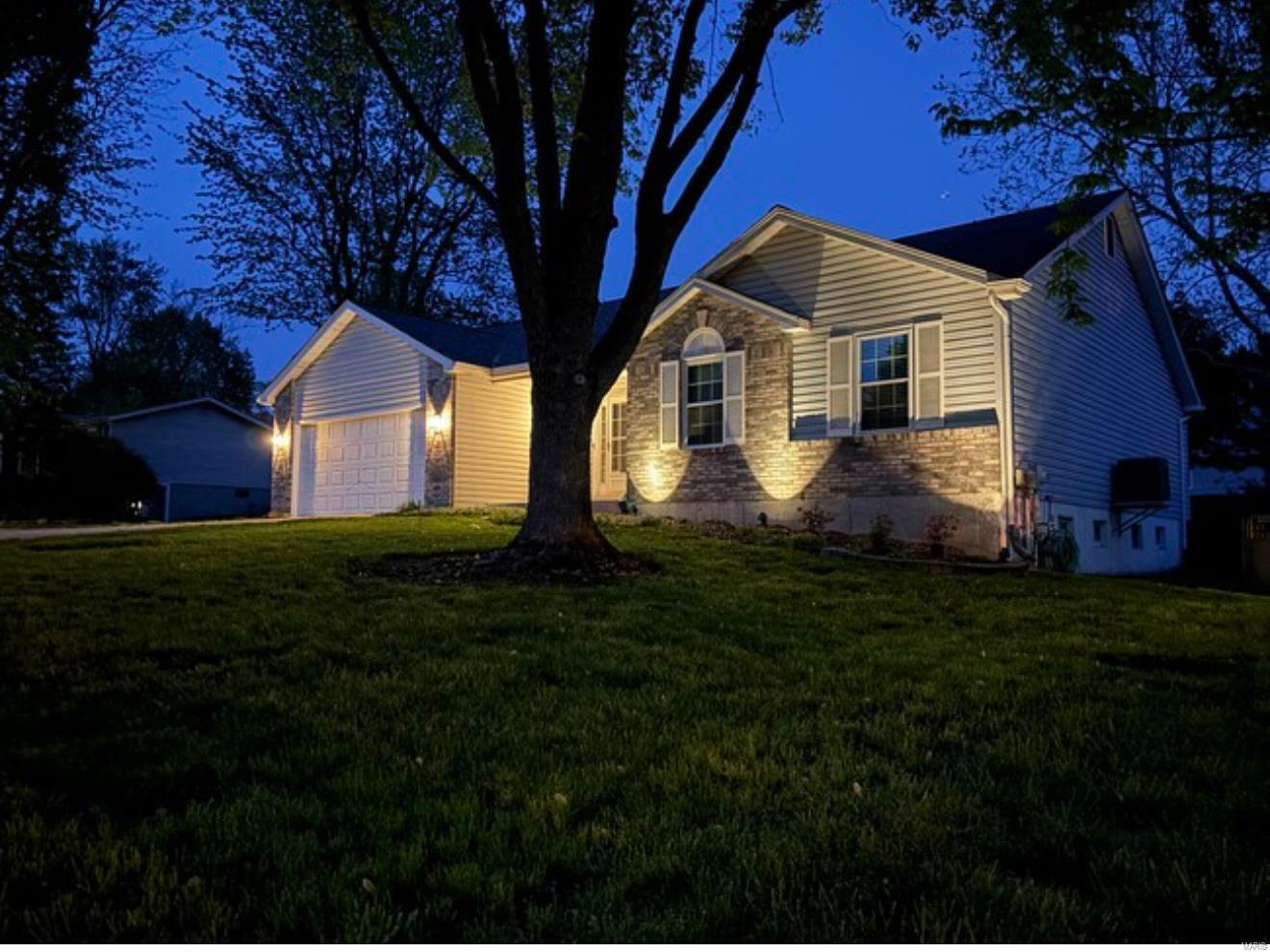 Property Photo: 738 Starlight Drive MO 63304