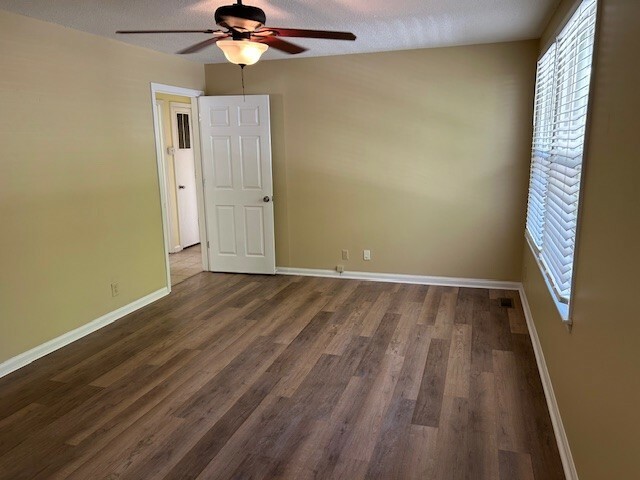 Property Photo: 100 Tandy Dr A TN 37042