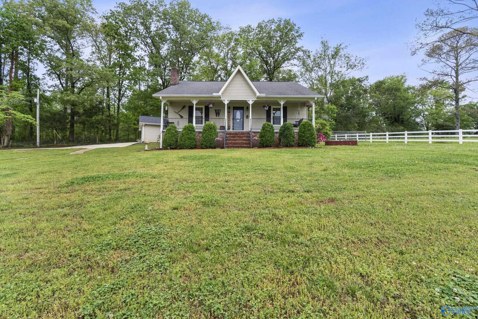 Property Photo: 30880 Highway 72 AL 35752