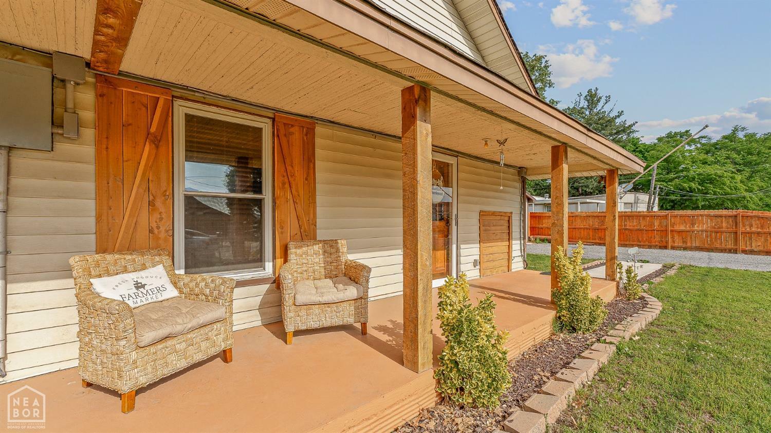 Property Photo: 215 N Nance Street AR 72447