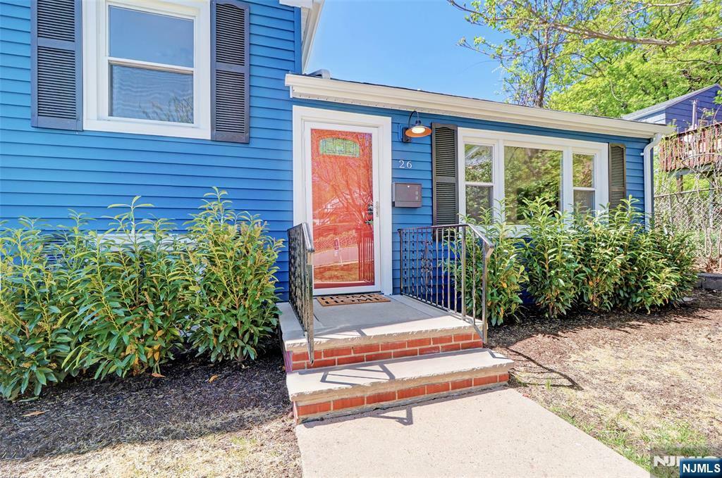 Property Photo: 26 Nutwold Avenue NJ 07052