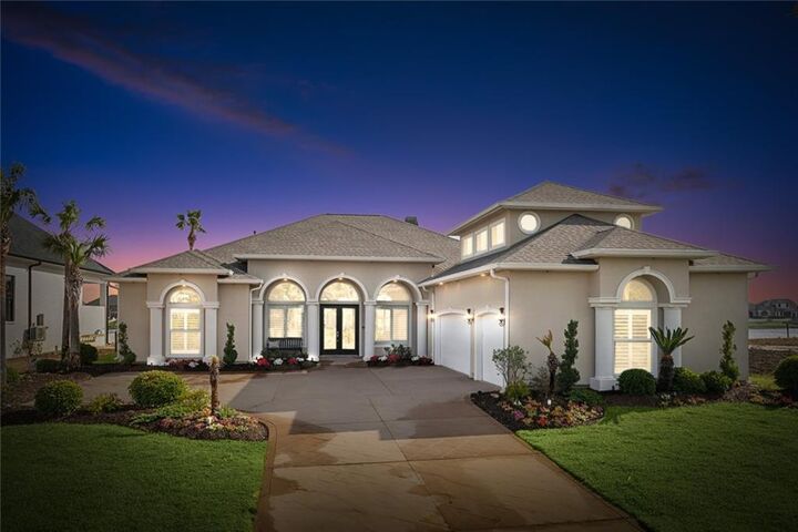 2283 Sunset Boulevard  Slidell LA 70461 photo