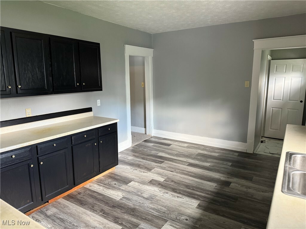 Property Photo: 2458 Vestal Road OH 44509