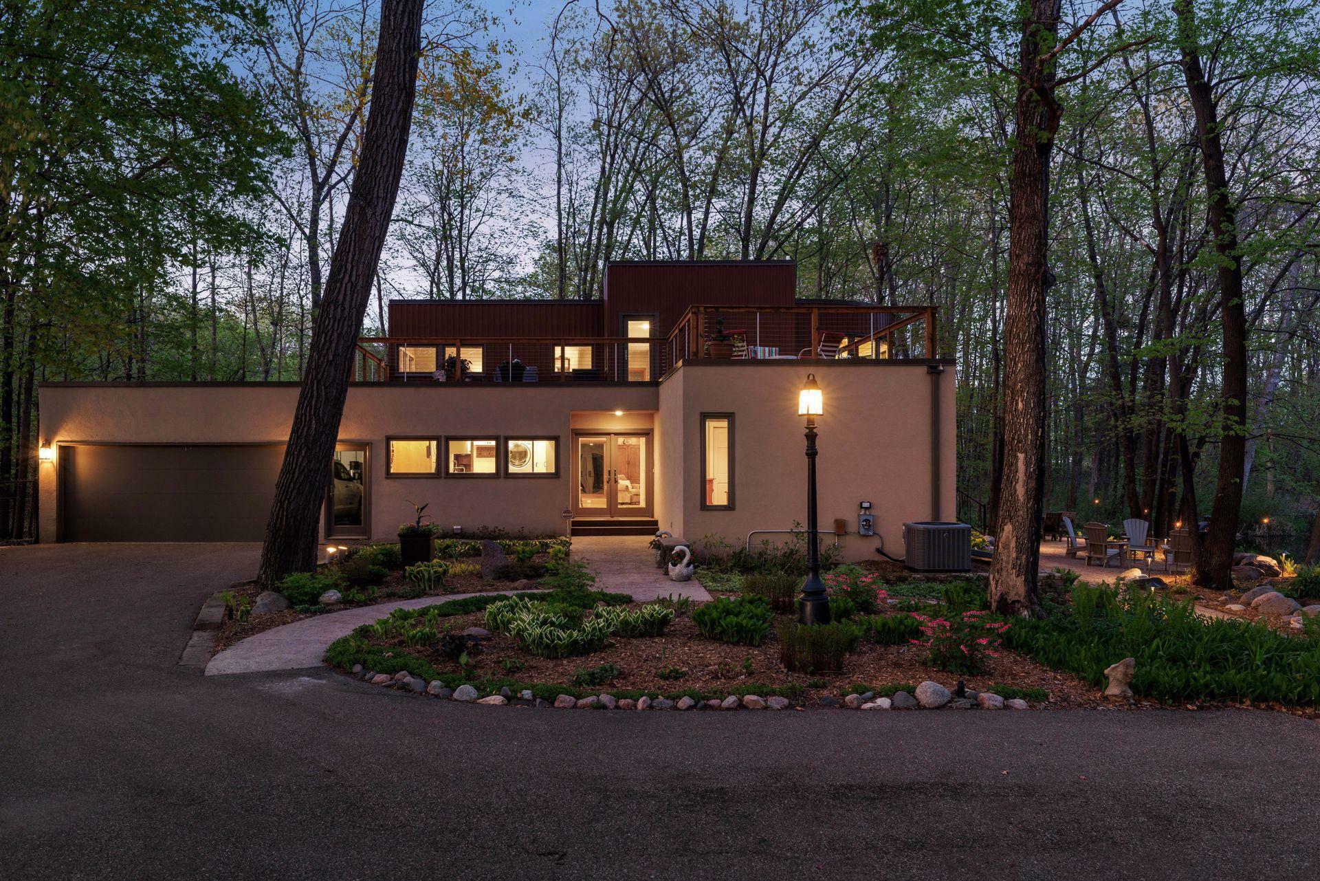 Property Photo: 2676 County Road 90 MN 55359