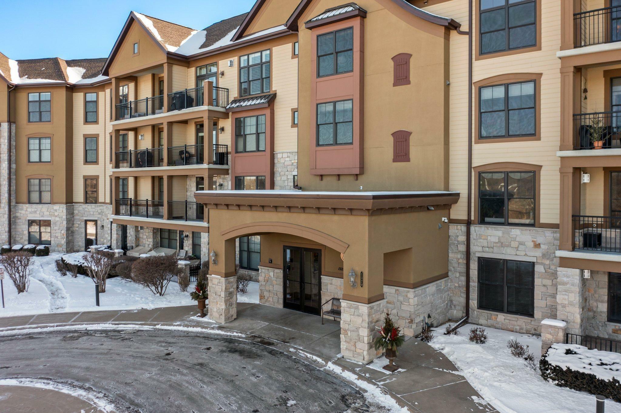 Property Photo: 1320 Riverside Lane 112 MN 55118