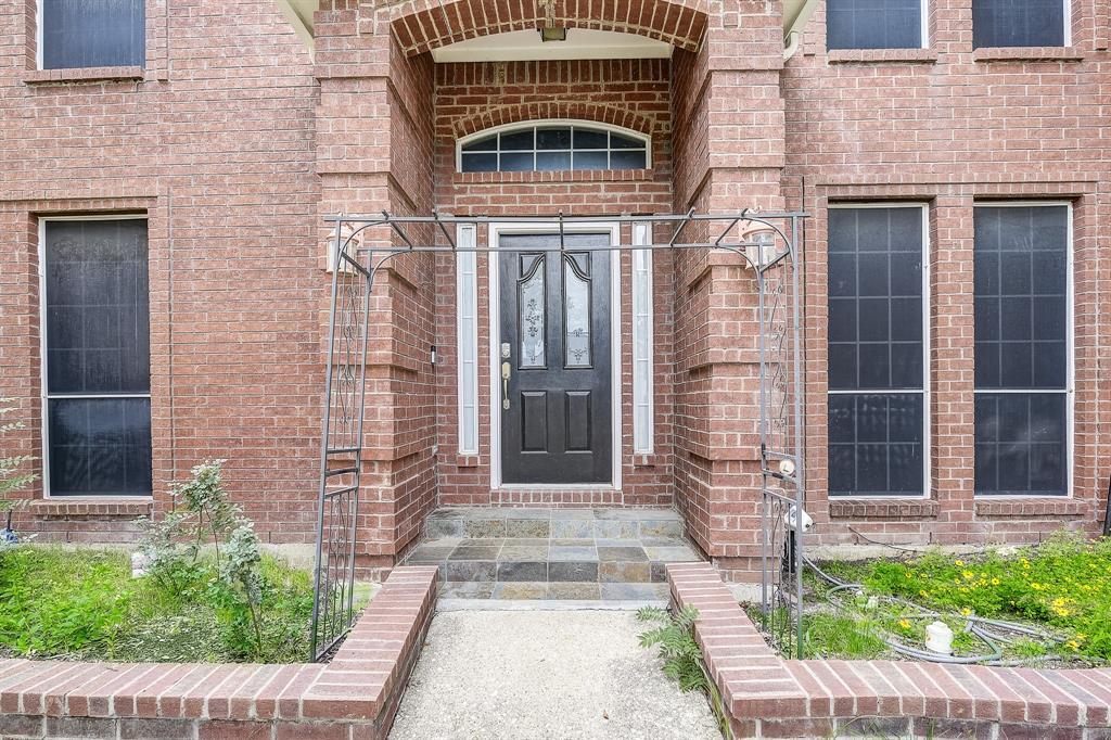 Property Photo: 2301 Mapleleaf Lane TX 75028