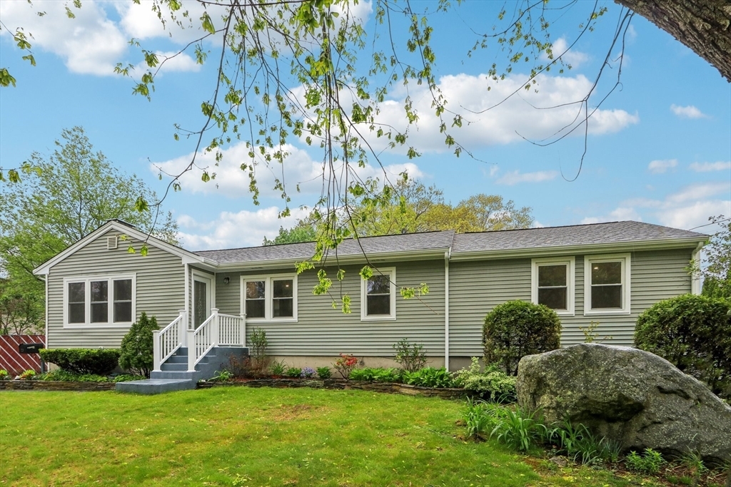 23 Taunton St  Bellingham MA 02019 photo
