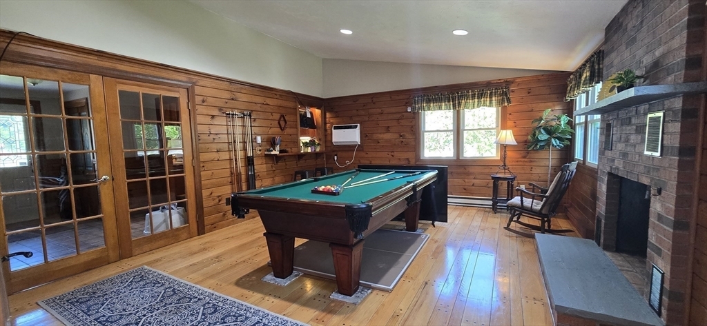 20 Bellview Dr  Mansfield MA 02048 photo