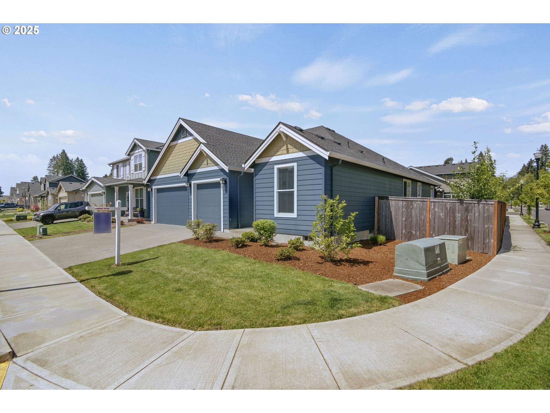 Property Photo: 1152 NE 17th St WA 98604