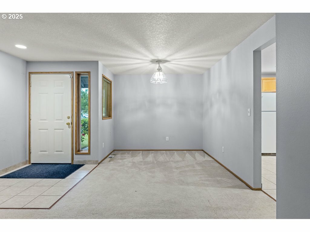Property Photo: 1307 SE 189th Pl WA 98683
