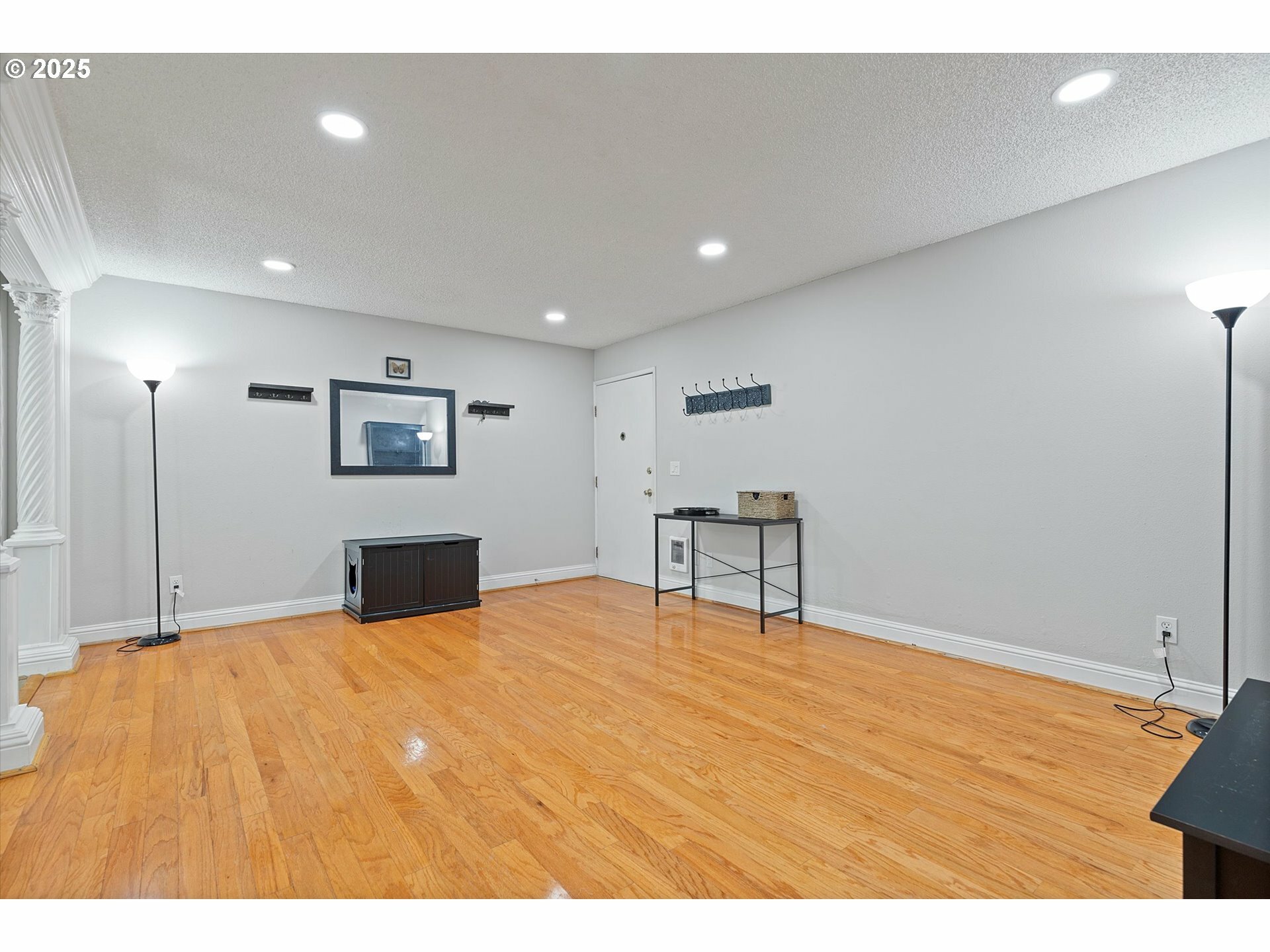 Property Photo: 1823 NE Multnomah St OR 97232
