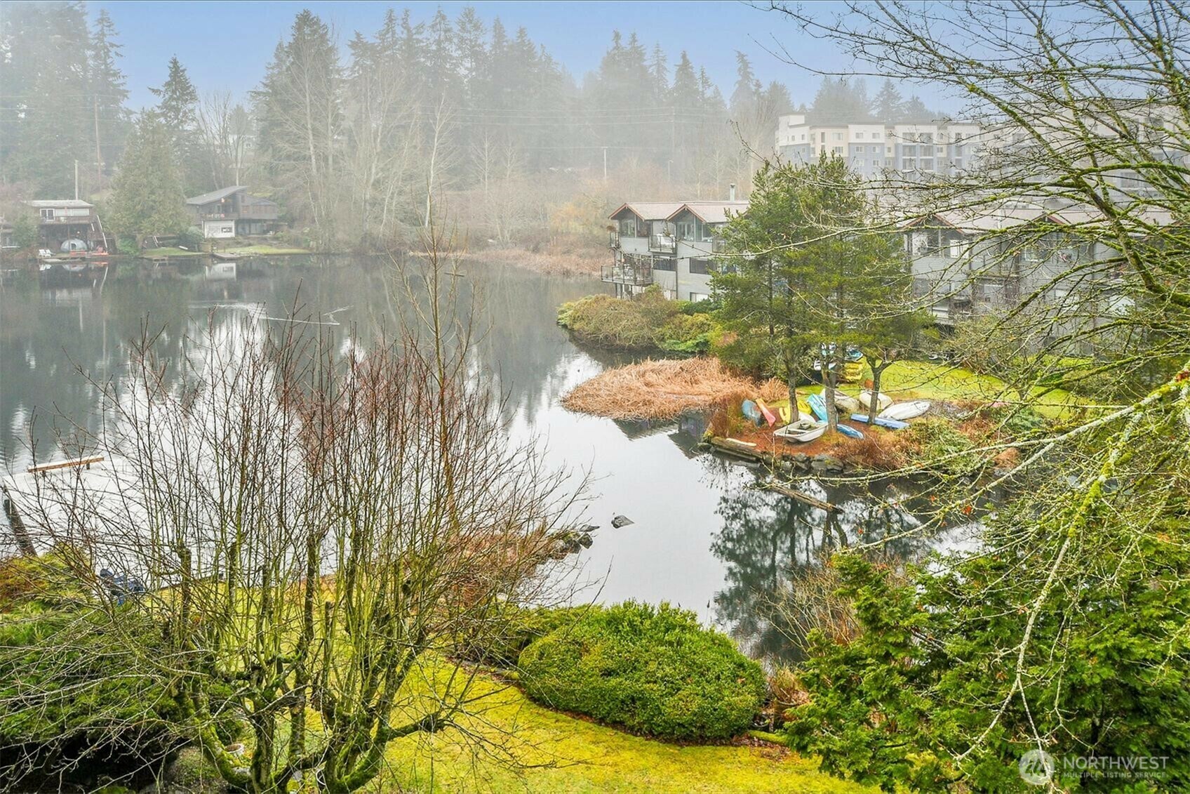 Property Photo: 19428 Aurora Avenue N 433 WA 98133