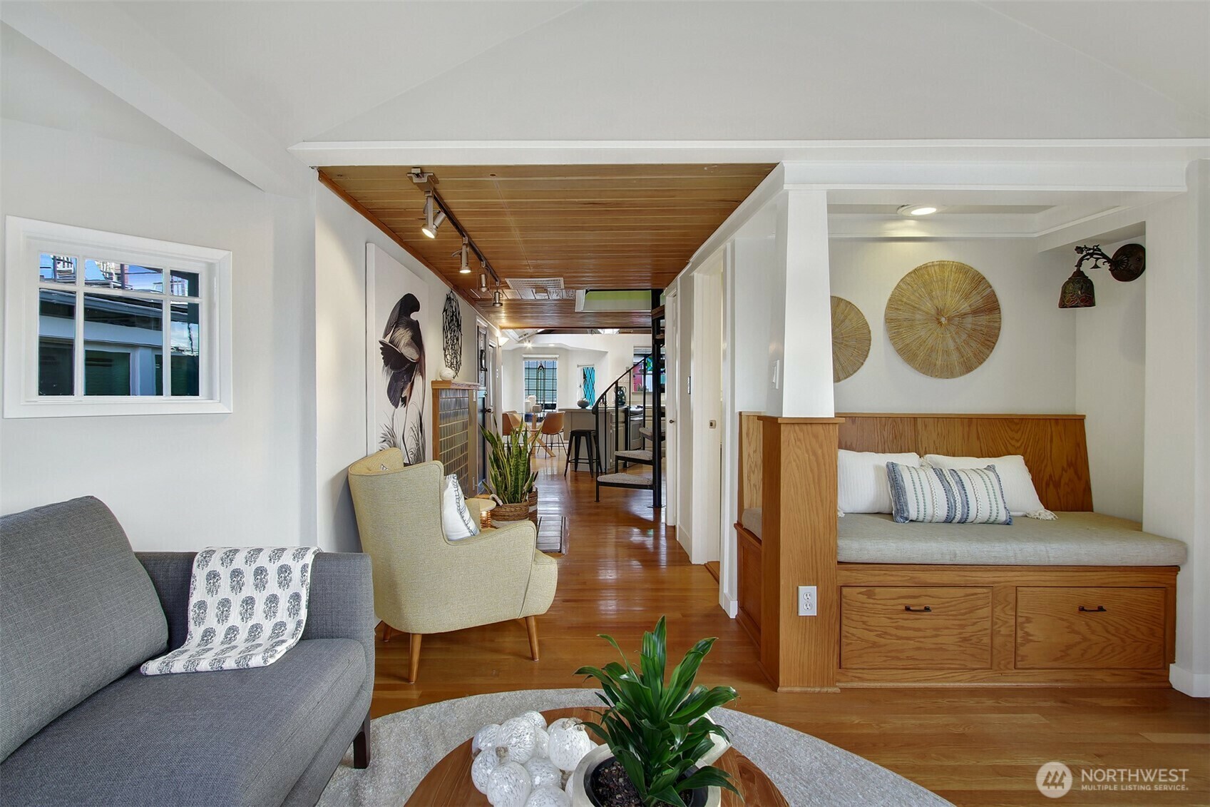 Property Photo: 2031 Fairview Avenue E N WA 98102