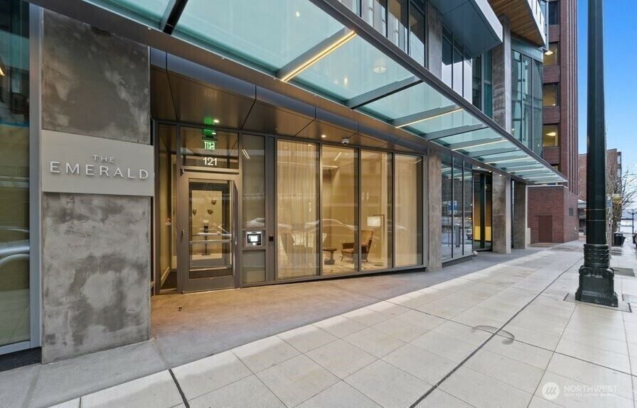 Property Photo: 121 Stewart Street 705 WA 98101
