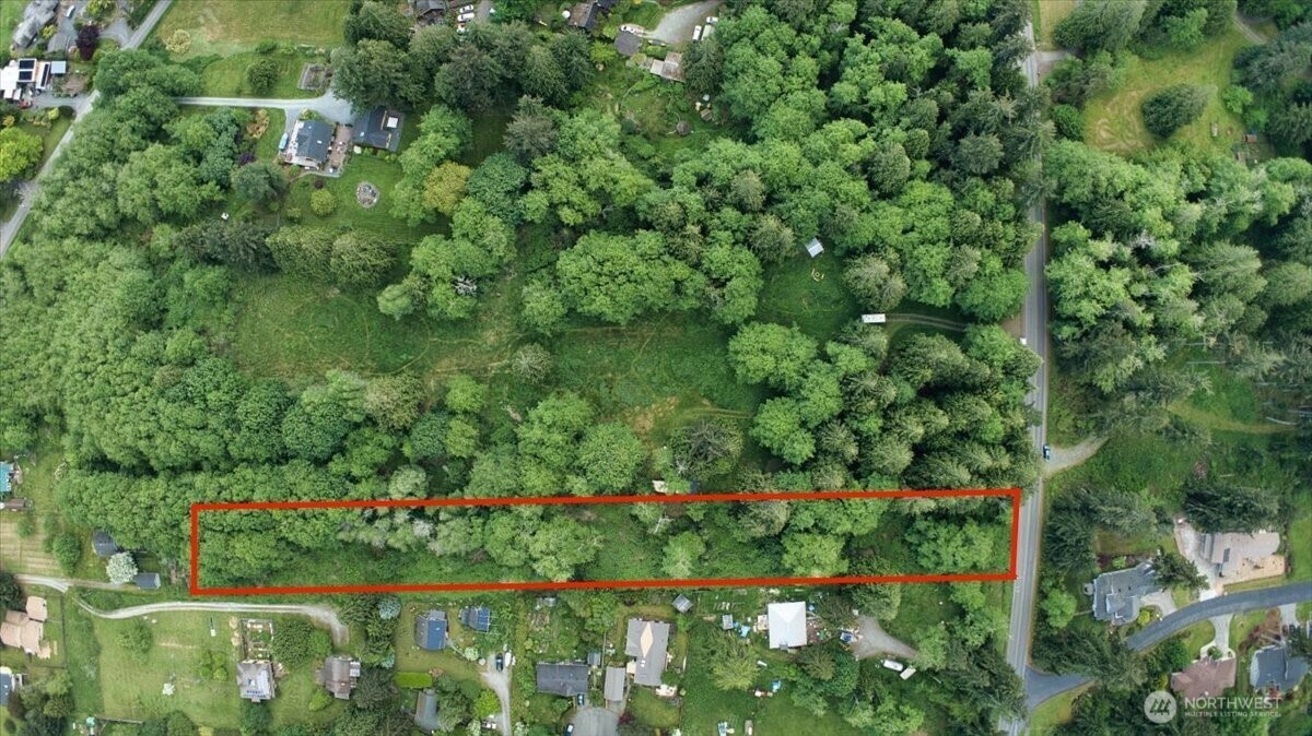 Property Photo: 637 Edgecliff Drive WA 98260