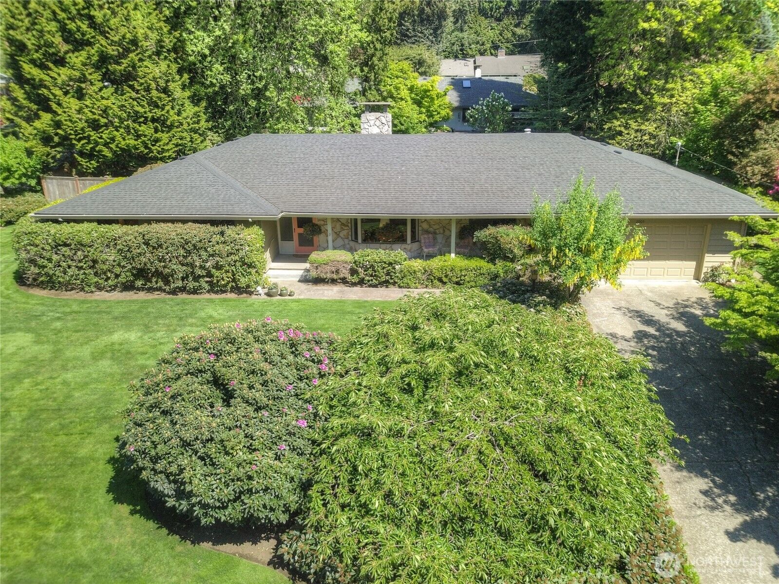 Property Photo: 2005 Arietta Place SE WA 98501