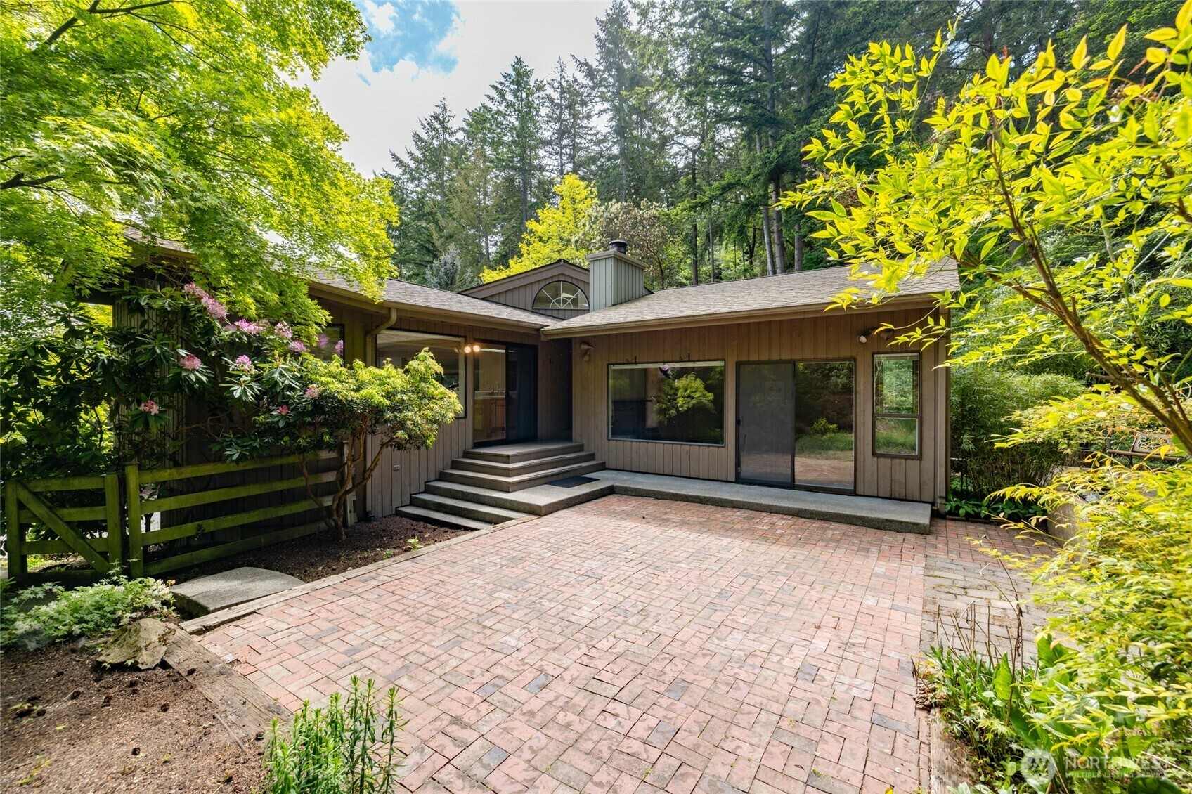 Property Photo: 887 Shoshone Drive WA 98257