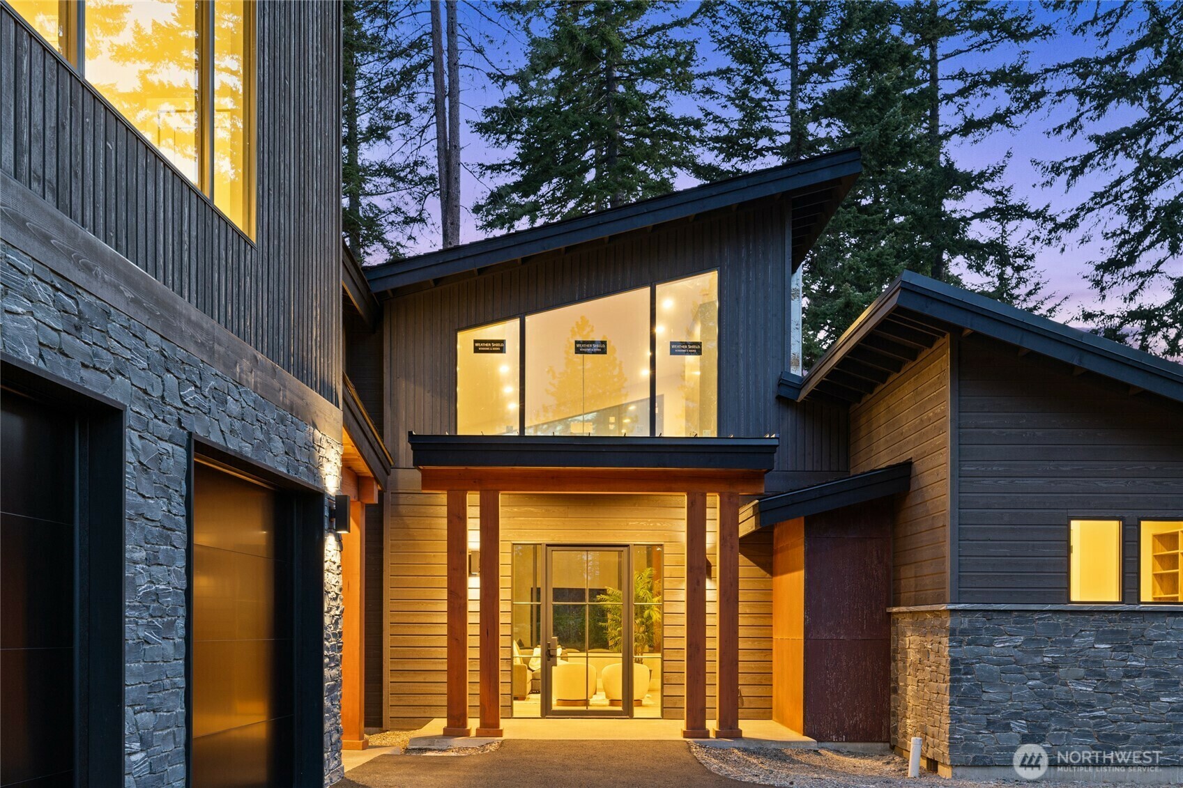 Property Photo: 610 Spragger Way WA 98922