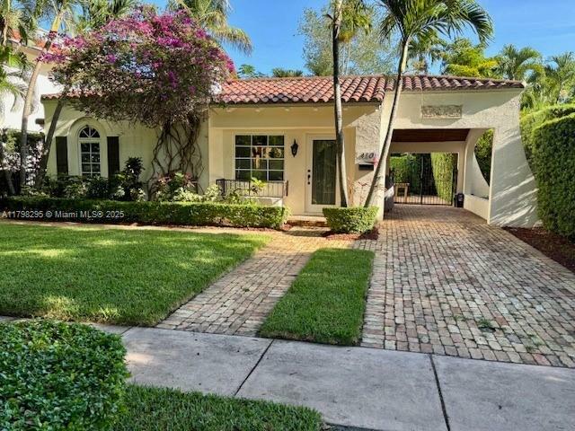 Property Photo: 410 Navarre Ave FL 33134