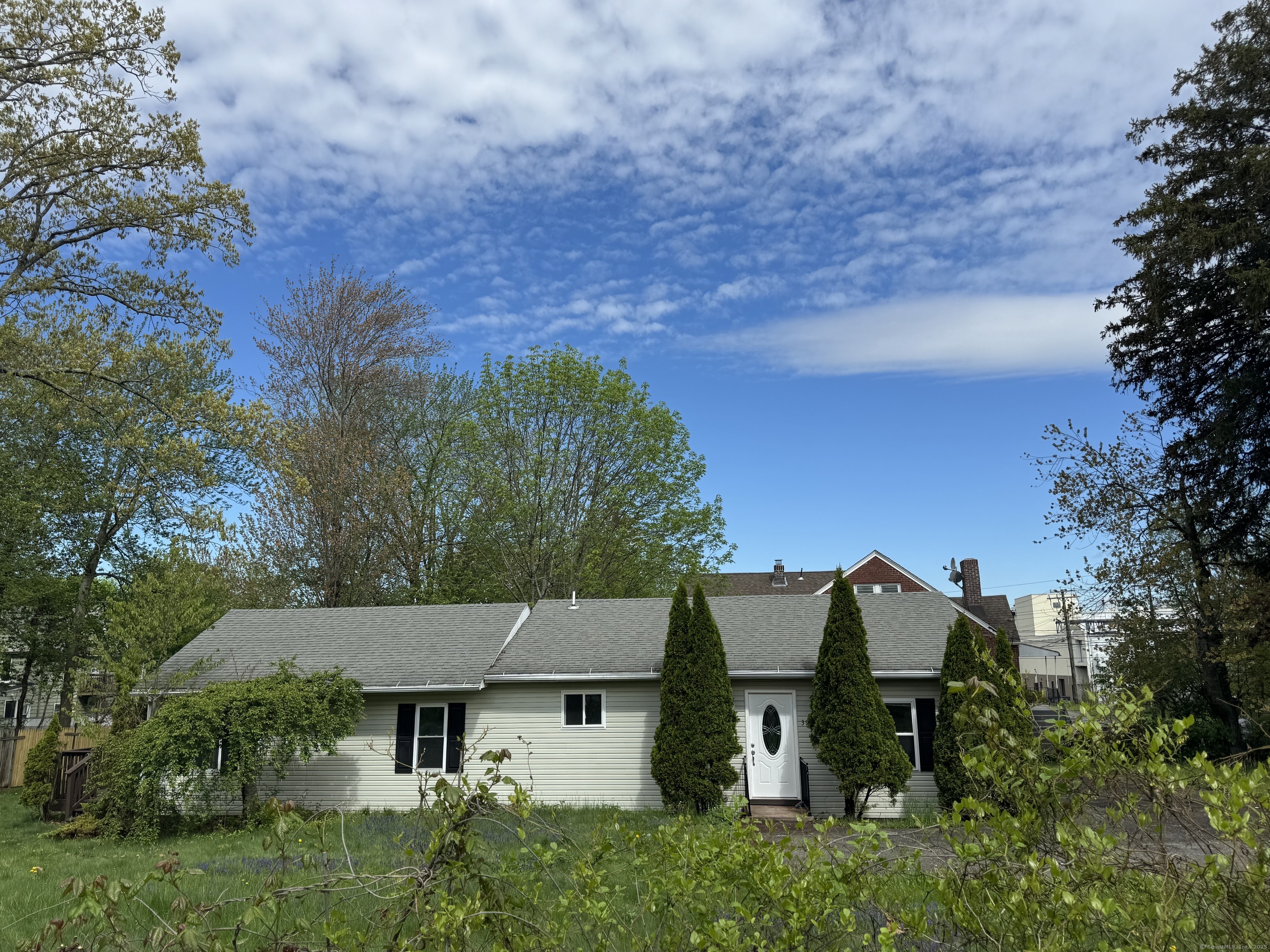 Property Photo: 39 Medford Street CT 06516