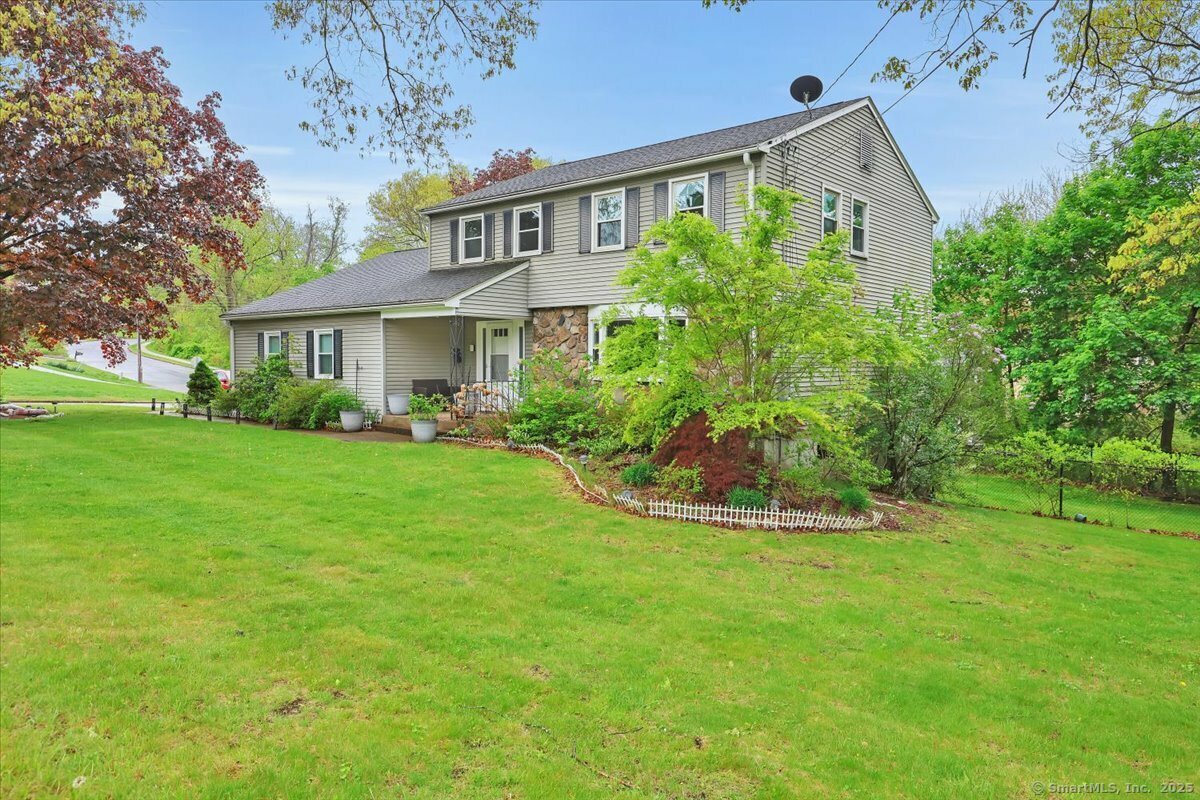 Property Photo: 6 Hamilton Drive CT 06042