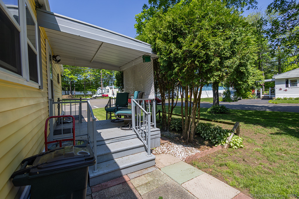 Property Photo: 1 Riverview Drive CT 06062