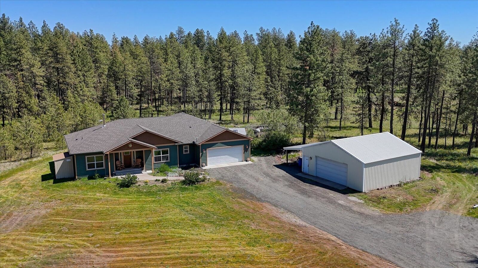 Property Photo:  19244 S Aspen Meadow Dr  WA 99004 