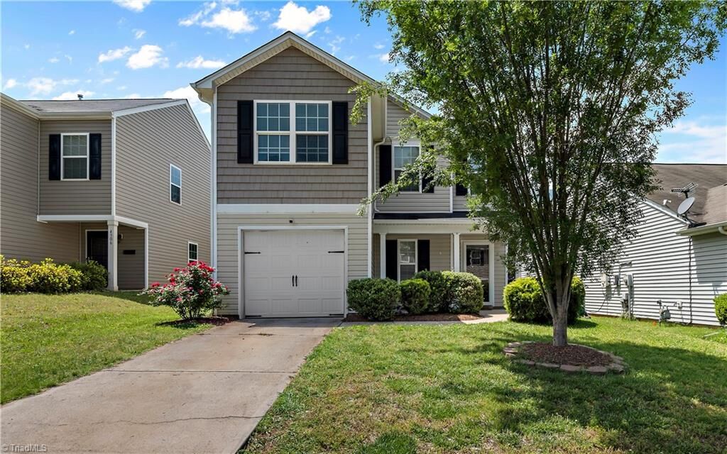 Property Photo: 4312 Oak Pointe Drive NC 27105