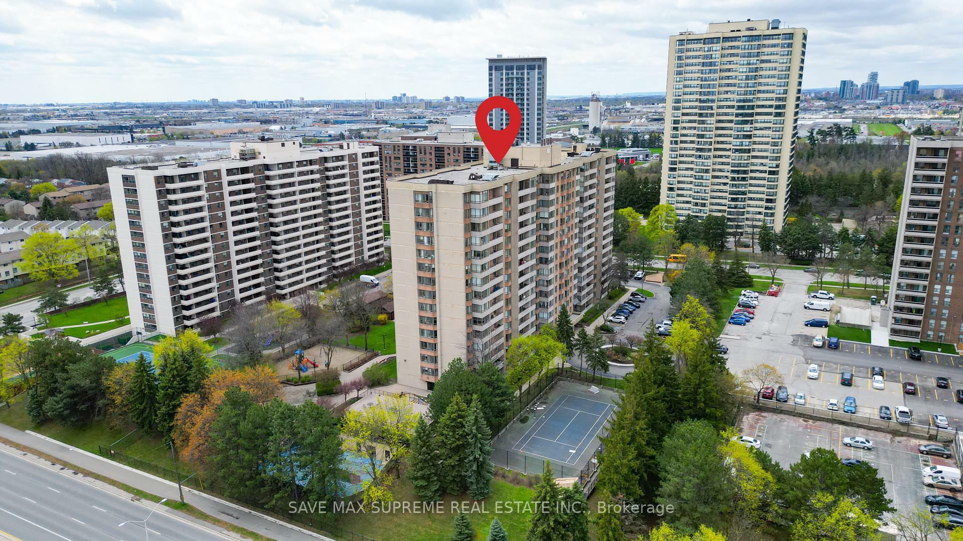 Property Photo:  5 Lisa Street 1507  ON L6T 4T4 