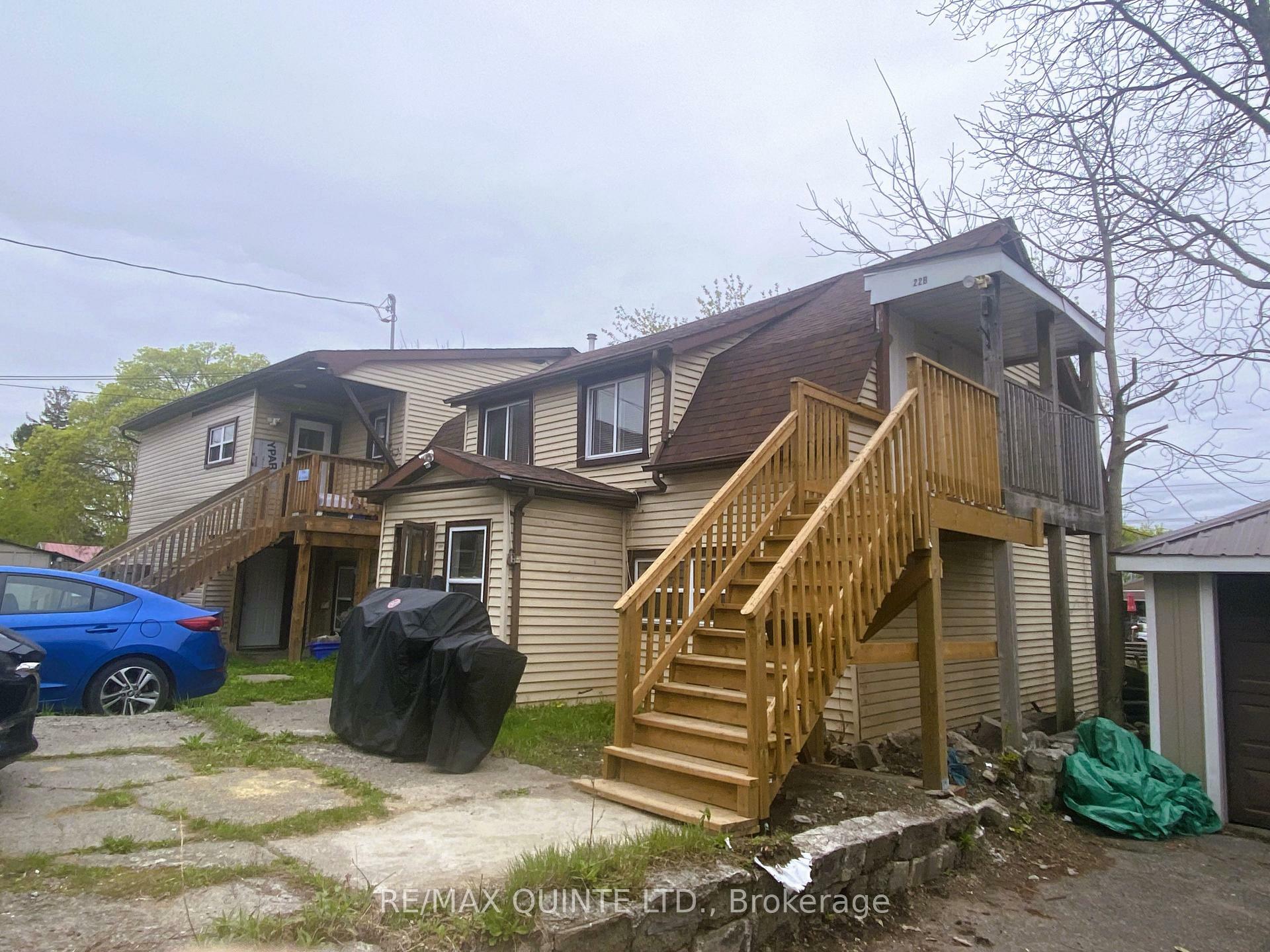 Property Photo: 22 McCann Street ON K8V 1W1