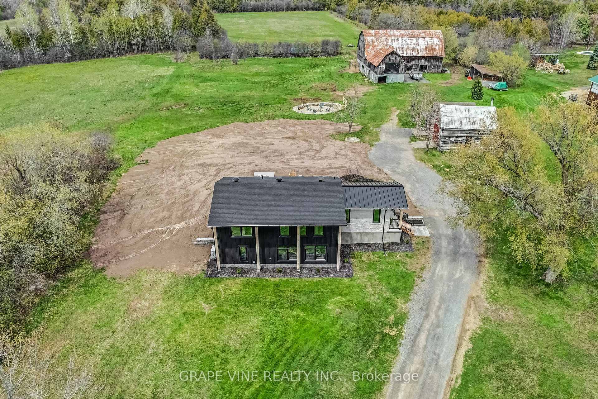 Property Photo: 1671 County Rd 43 Road ON K0G 1G0