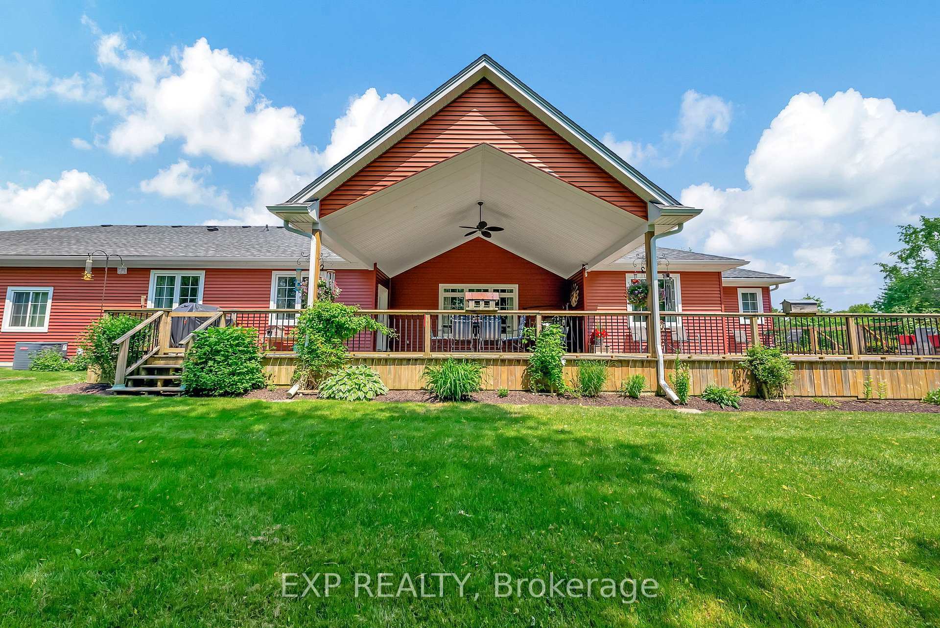 Property Photo: 3034 Station Road ON N0G 1V0