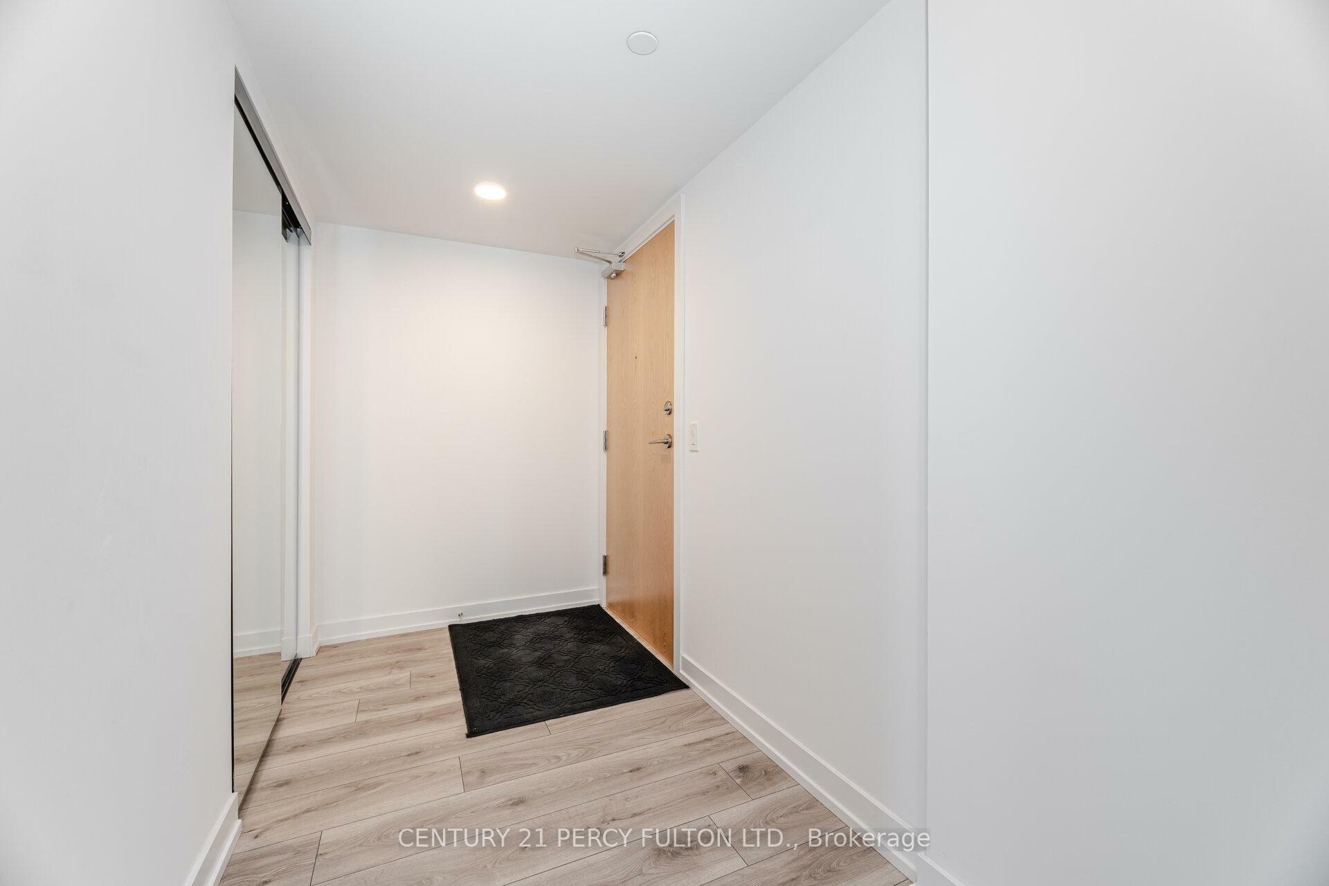 Photo de la propriété: 1455 Celebration Drive 902 ON L1W 0C3