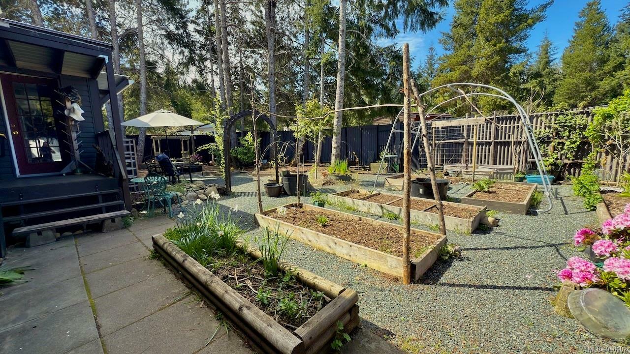 Property Photo: 2130 Errington Rd 20 BC V0R 1V0