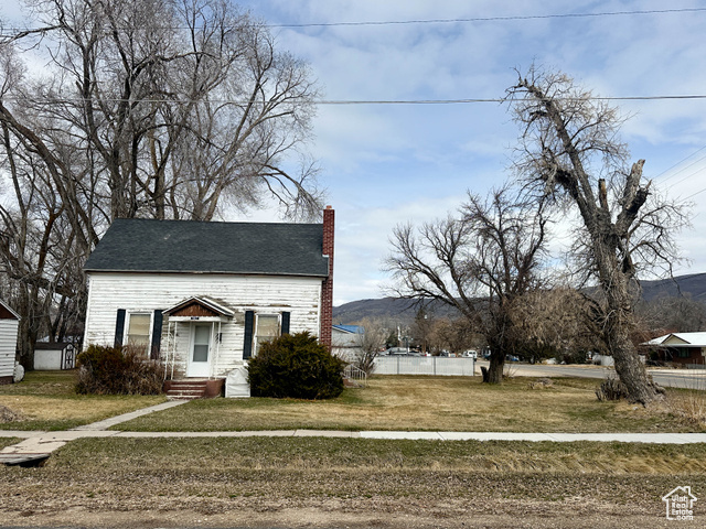 Property Photo: 487 E 200 N UT 84032