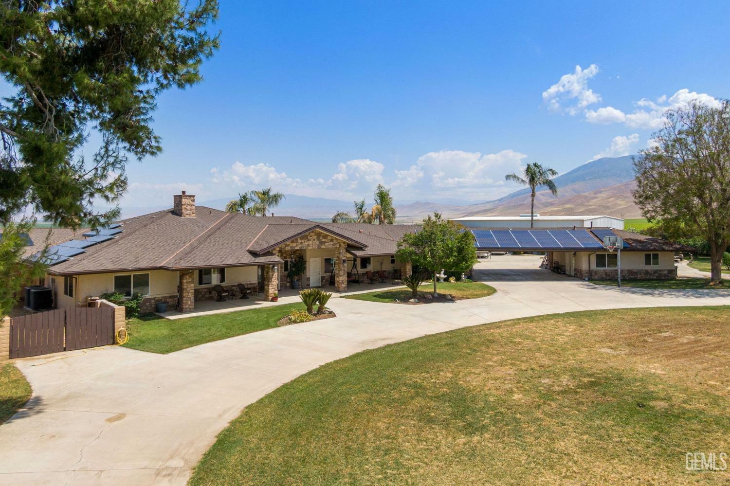 38792 Comanche Point Road  Arvin CA 93203 photo