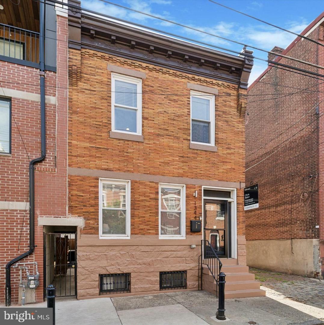 1344 E Palmer Street  Philadelphia PA 19125 photo