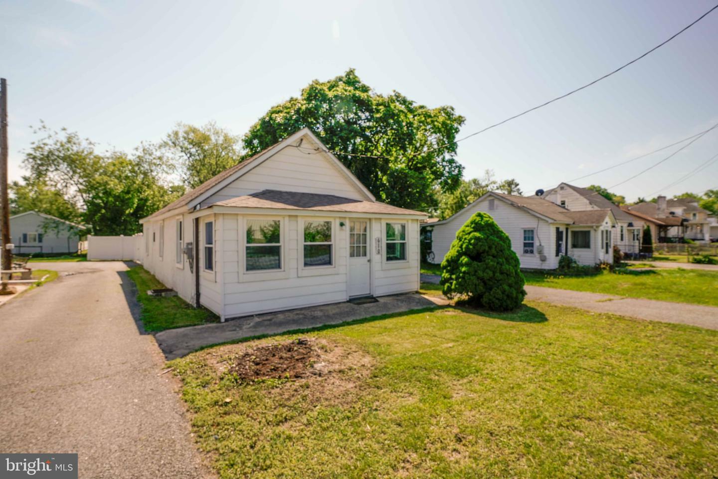 Property Photo:  610 N Bridge Street  MD 21921 