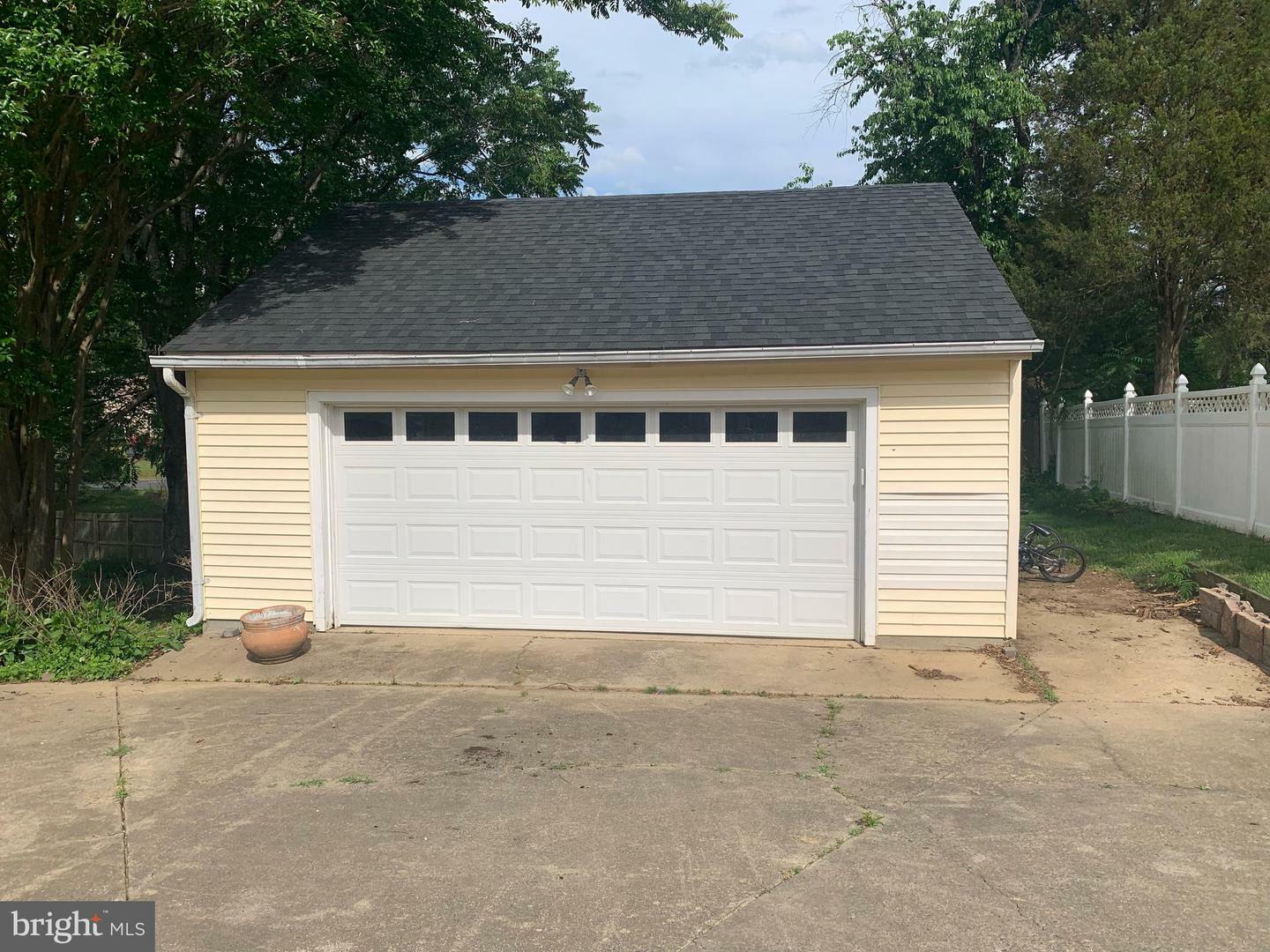 Property Photo: 202 Stern Cove VA 22554