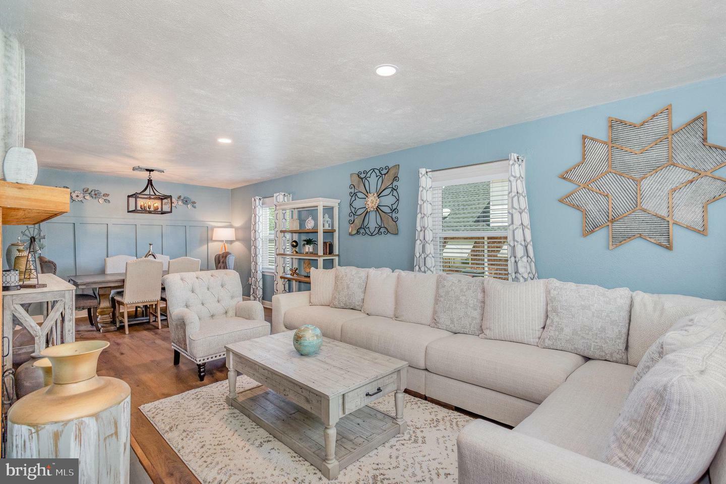 Property Photo: 1585 5th Avenue PA 17403