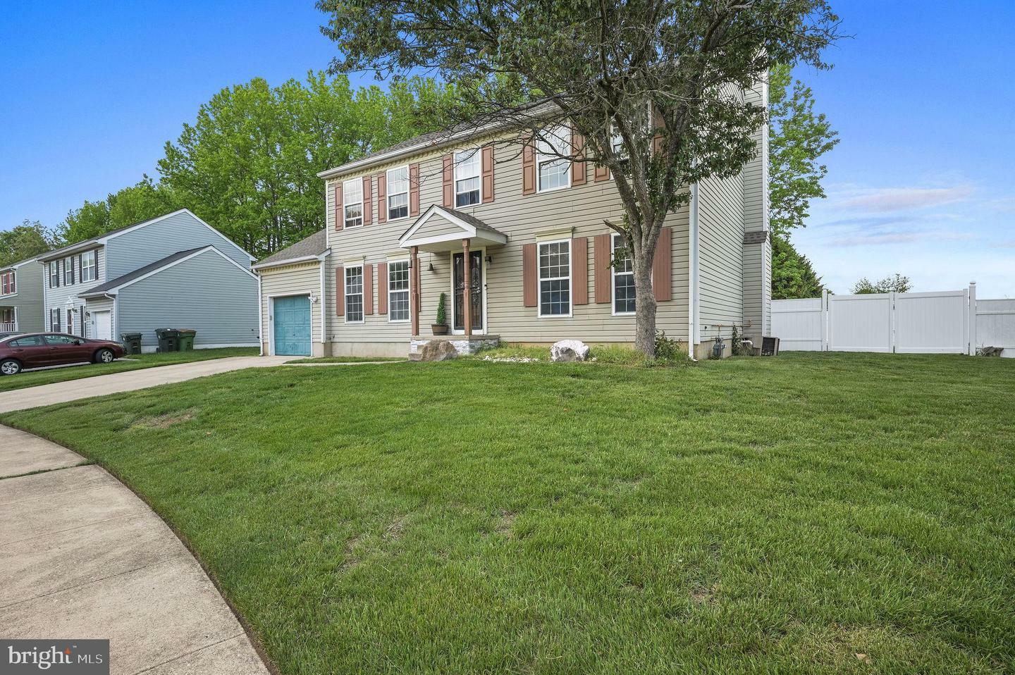 Property Photo:  432 Douglas D Alley Drive  DE 19713 